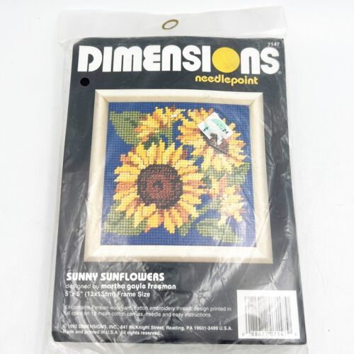 New Vtg Dimensions Needlepoint Kit Sunny Sunflowers 7147 5”x5” Frame Size 1992 - $19.99