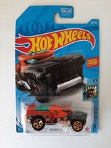 Hot Wheels Hotweiler 2021 Street Beasts Car Collection - £5.57 GBP