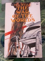 H.G. Wells The War Of The Worlds 1968 Science Fiction Classic Vintage Paperback - £3.91 GBP