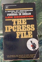Len Deighton THE IPCRESS FILE 1968 Fawcett Crest Espionage Vintage Paperback - £3.92 GBP
