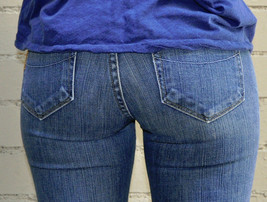 Paige Hollywood Hills Medium Clean Blue Jeans 26 USA - $49.50