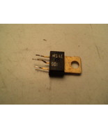 SAE801 AND SAE902 GOLD TRANSISTORS MOTOROLA VERY CLEAN PULLS - YOU GET 1... - $10.80 CAD