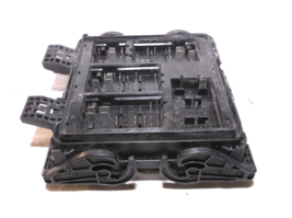 13-14-15 CADILLAC ATS  2.0L /  ENGINE BAY /FUSE/RELAY/BOX image 3