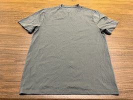 Vince Men&#39;s Gray V-Neck T-Shirt - Medium - 100% Pima Cotton - £15.97 GBP