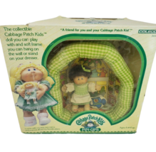 VINTAGE 1983 COLECO CABBAGE PATCH PIN-UPS MINI DOLL GREENHOUSE IN ORIGIN... - $1,221.84 MXN