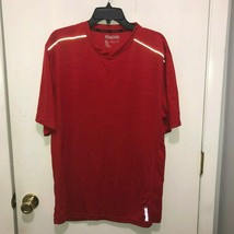 NEW Reebok Men&#39;s Sz XL Red Core Short Sleeve  Athletic Active Tee Reflec... - $11.87