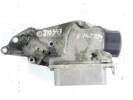 Engine Oil Cooler PN: A2721800510 Gas OEM 2008 Mercedes C300 - €37,59 EUR