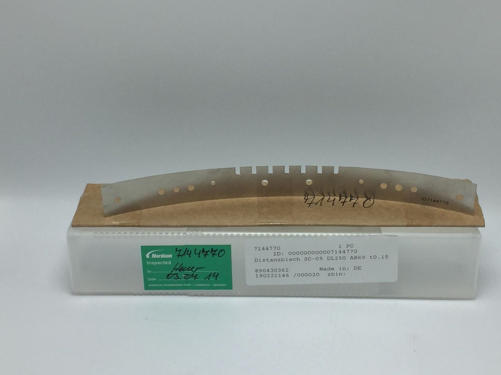NEW NORDSON 7144770 NEW NORDSON SHIM SC-05 DL250 AB69 T0,15 PN# 7144770 - $139.00