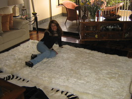 White peruvian Babyalpaca fur rug, 80 x 60 cm/ 2&#39;62 x 1&#39;97 ft - $182.00