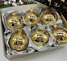 Set of 6 gold Christmas glass balls, hand painted ornaments with gifted box - £56.95 GBP