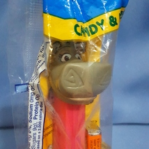 Madagascar "Gloria the Hippo" Candy Dispenser by PEZ (B). - $7.00