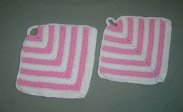 Vintage Hand Made Pot Holders Hot Pads Pink and White  Set of  2 - £8.02 GBP