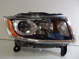 Fits 2014 2015 2016 Jeep Grand Cherokee Passenger Rh Halogen Headlight - Capa - $357.70