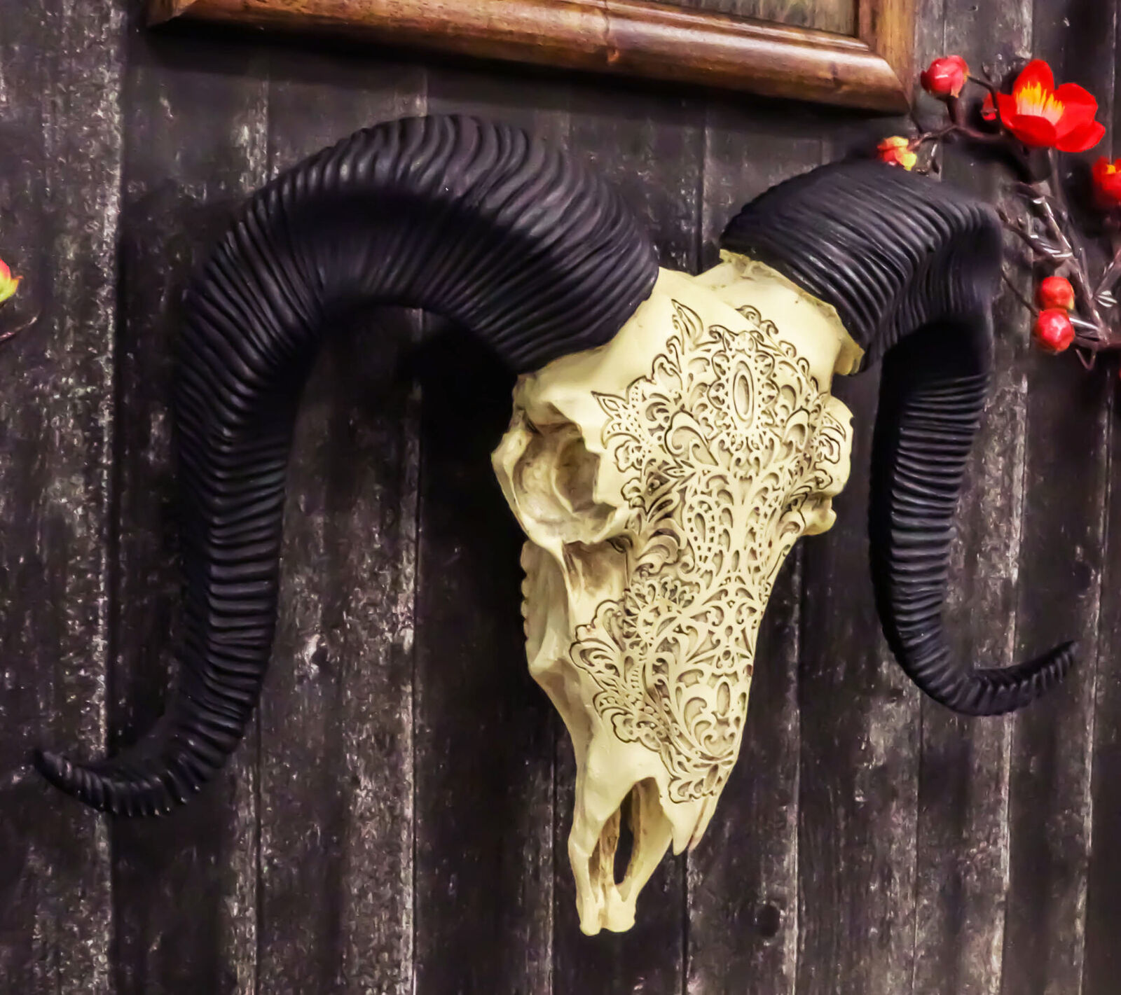 Tribal Floral Vines Tooled Filigree Corsican Ram Cow Skull Wall Decor Pl... - $49.99