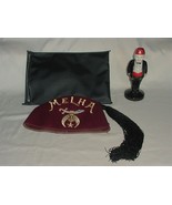 LOT OF VINTAGE SHRINER ITEMS HAT &amp; CARRYING POUCH &amp; STATUE - £35.63 GBP