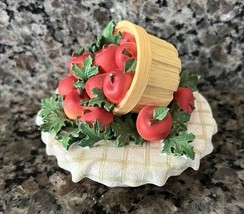 Home Interiors Bushel of Red Apples Candle Jar Topper - $9.85