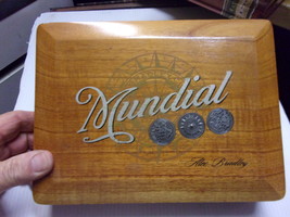 Cigar Box, Wood, mundial, 3 coins in top,   Nicaragua - $9.95