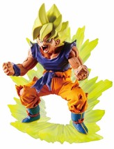 DBZ Capsule Returns Legendary Warriors Super Saiyan Goku Mini Figure *NEW* - £23.17 GBP