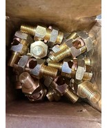 NEW Burndy 25 Pack Servit Posts KC26 Mechanical Grounding Connectors 276595 - $9,698.71 MXN