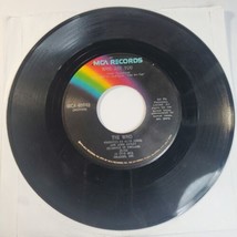 THE WHO WHO ARE YOU/HAD ENOUGH (VG+) MCA-40948 45 RECORD - $3.95