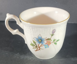 MIKASA RENAISSANCE MONIQUE TEA CUP #D4901 (Chip on bottom) - $3.55