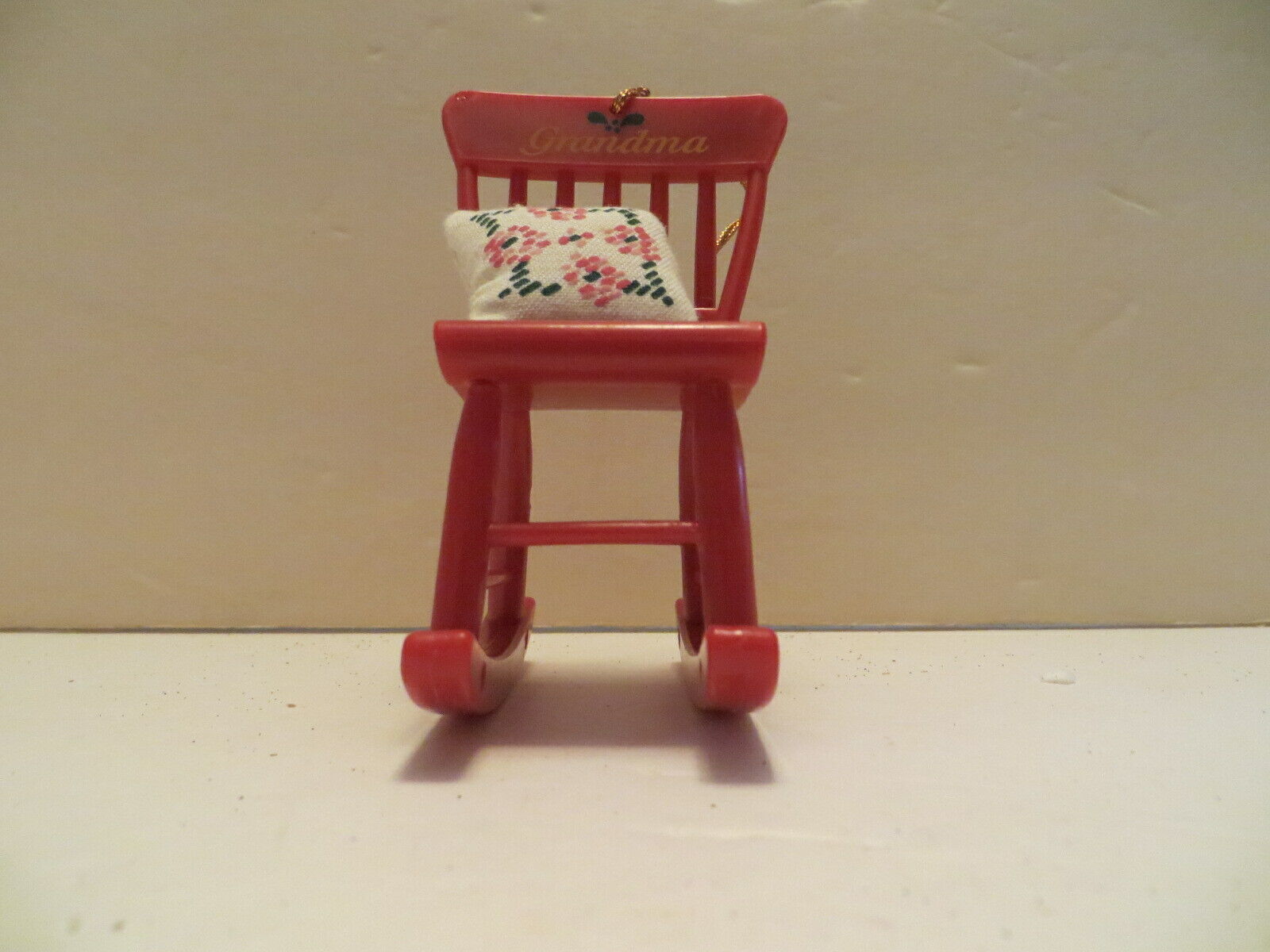 Primary image for Avon Timeless Treasures Grandma Rocking Chair Ornament