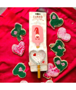 Baked With Love &amp; Kisses Gnome Design Spatula &amp; Heart Shaped Cookie Cutt... - £4.28 GBP