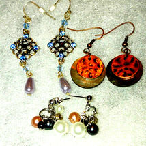 Beautiful lot of vintage earrings - €22,03 EUR