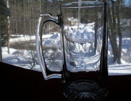 1 Clear Glass Beer Mug 20 oz Thick Heavy Glass Stein Dart Pattern - $9.50