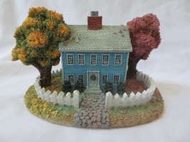 Yankee Candle &quot;Our America&quot; Blue Colonial House Village Building - £11.79 GBP