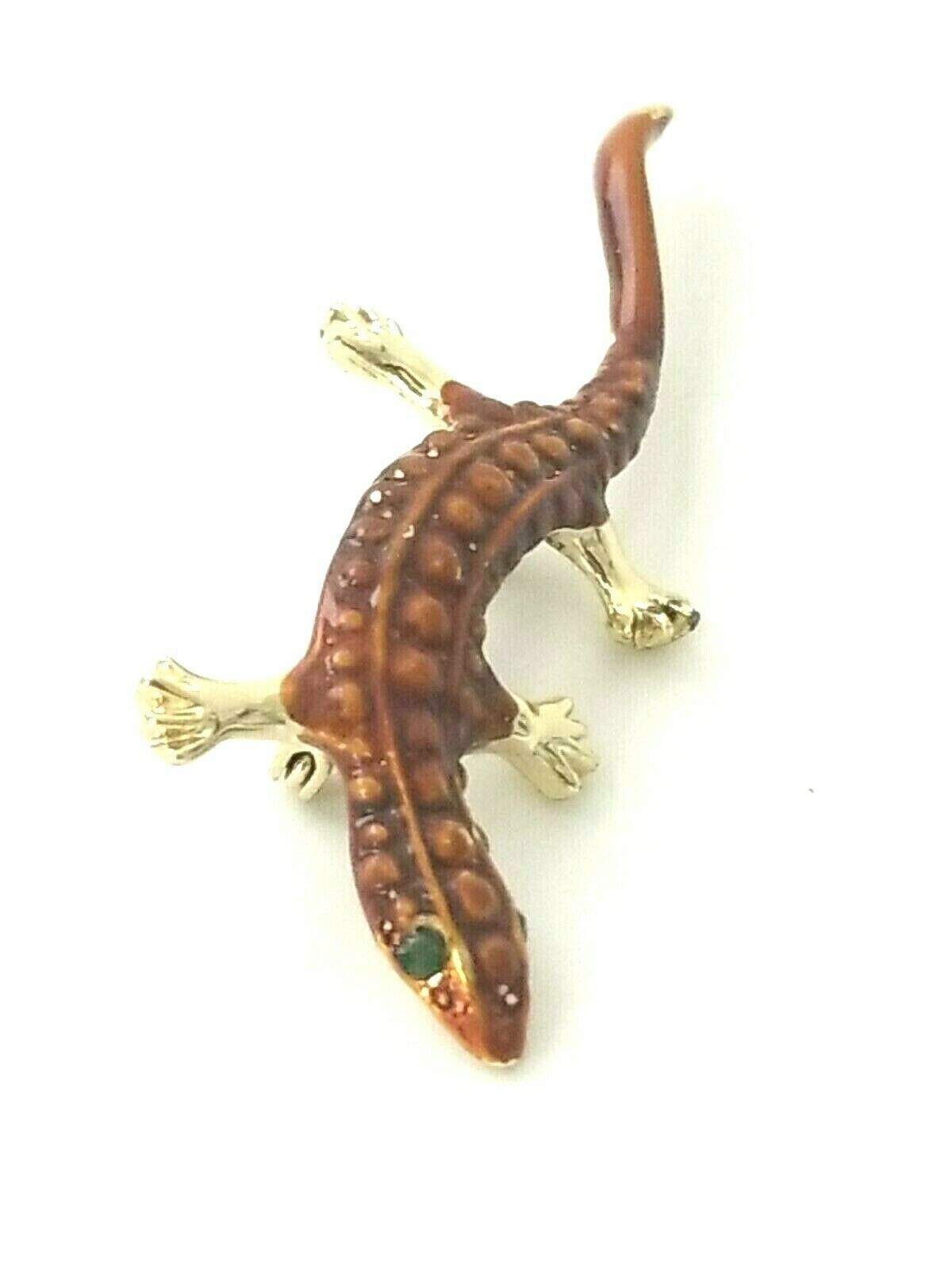 Vintage Green Stone Eye Brown Gecko Lizard Brooch Pin Gold Tone Enamel Pin - $9.99