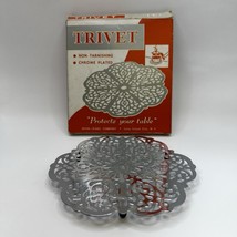 Vintage Irvin-Ware Chrome Trivet with Box 6.5” Non-Tarnish Scroll Design... - $276.98 MXN