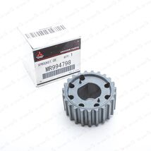 New Genuine OEM Mitsubishi Lancer Colt Carisma Crankshaft Sprocket MR994798 - $39.90