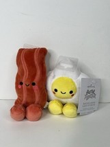 Hallmark Better Together Bacon and Egg Eggs Magnetic Plush Set NEW NWT Rare - $550.66 MXN