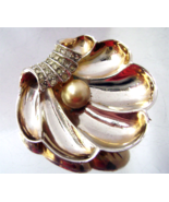 Vintage Boucher Style Clam Shell Dress Clip Pearl Rhinestone Gold Plated... - $30.00