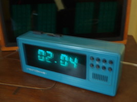 Vintage Soviet Ussr Russian Vfd Tubes Digital Alarm  Clock Elektronika 11 03 - £39.10 GBP