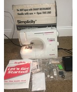 Simplicity Fashion Pro Sewing Machine Model 640  Built In Buttonhole 19 ... - $117.60