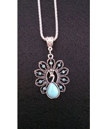 Howlite Peacock Necklace (T223) - £9.74 GBP