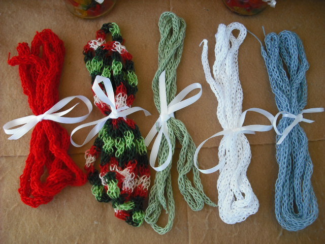 14 Assorted Random Mix Knitted I-cord Crochet Thread Yarn. - £20.53 GBP