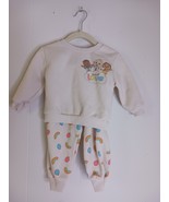 Baby Cocomelon Top and Bottom Set 12 Months Rainbows Balloons “full of L... - $65.51 MXN