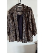 Gloria Lance Woman, black and beige Quarter length sleeve pullover, Size M - $20.58 CAD