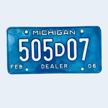 2006 United States Michigan Base Dealer License Plate 505D07 - $16.82