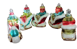 5 Christmas Tree Ornaments Santas Christmas Gifts Sleigh Holiday Sparkle - £9.28 GBP