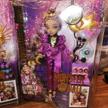 NEW Monster High Clawdeen Wolf Doll in Ball Party Fashion w/ Themed Accessories - £17.75 GBP