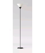 Room Essentials™ ~ 3-Way Switch ~ Floor Lamp ~ Black Finish ~ Plastic Shade - $68.74 CAD
