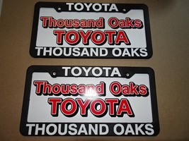 Pair of Thousand Oaks Toyota License Plate Frame Dealership Plastic - $518.11 MXN