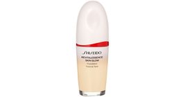 Shiseido Revitalessence Skin Glow fondotinta illuminante leggero SPF 30 colore P - $88.55