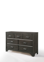 58 Inch Gray Solid and Manufactured Wood Seven Drawer Triple Dresser - €722,91 EUR