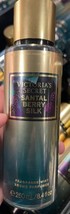 Victoria&#39;s Secret Santal Berry Silk Mist Splash Spray 8.4 OZ NEW - £9.37 GBP
