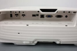 Epson Home Cinema 5050UB 4K PRO-UHD 3-Chip HDR Projector - White image 4